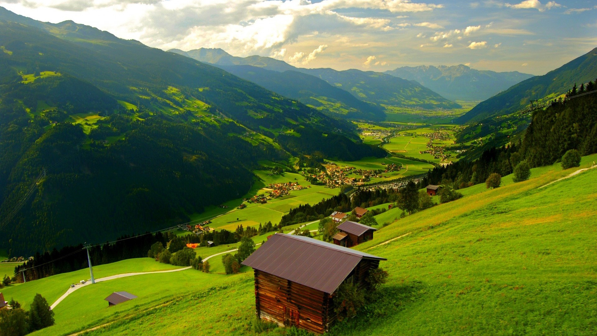 全球大模型季报：“犹太人的金融，华人的 AGI”