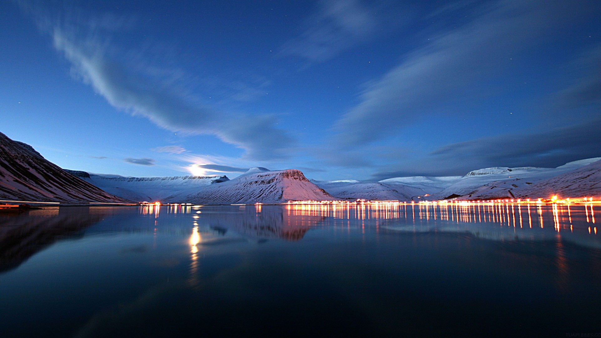 2025 年终必看：开源大模型哪家强？9 大模型架构演变历程一次性看明白